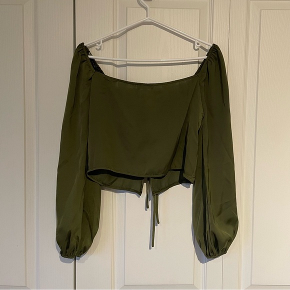 NEW PacSun LA Hearts Tie Front Satin Long Sleeve Top Size Small Blouse Green - Picture 6 of 7